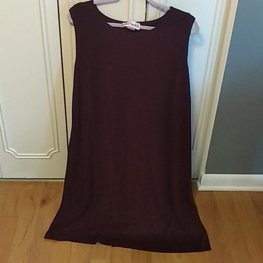 22W Burgundy Sheath Dress